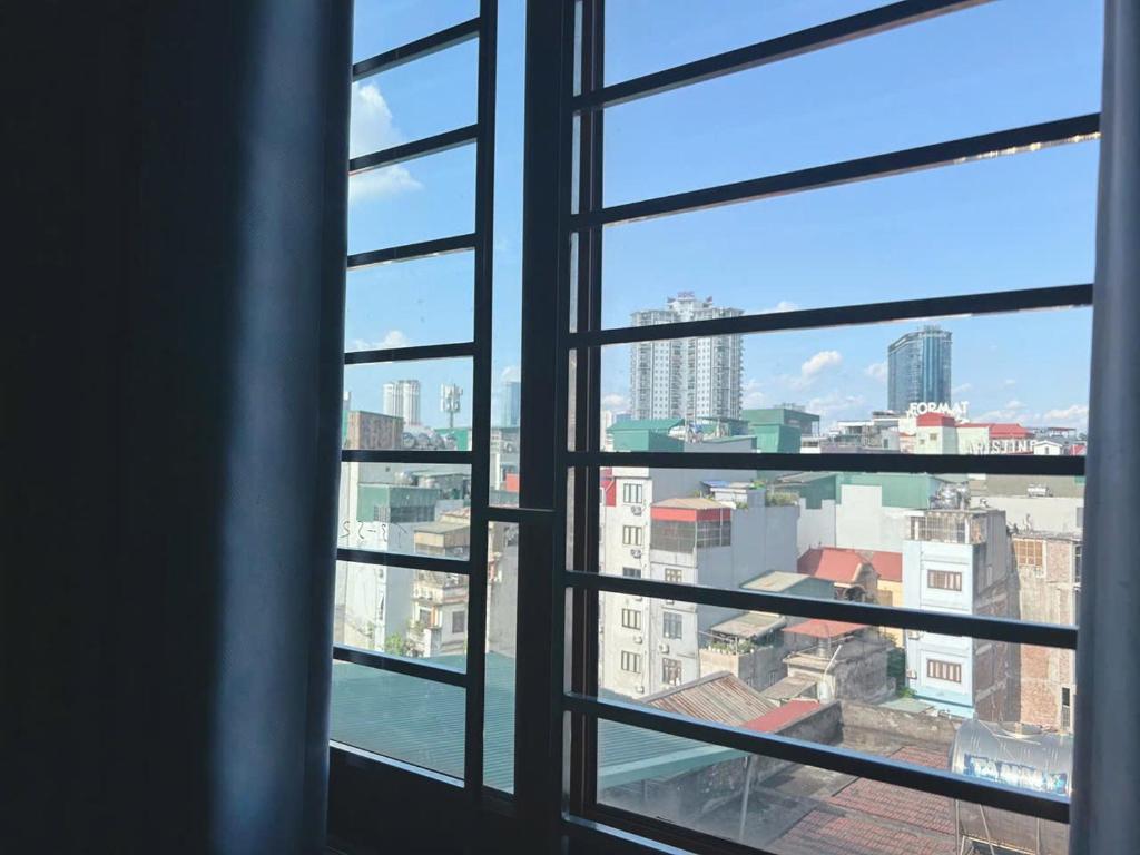 Sắc Hồng HDT702 – Hanoi